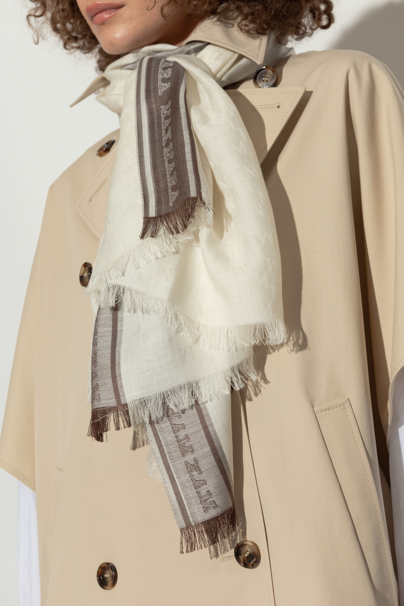 Max Mara★MADRE SHAWL Modal and printed silk shawl, light blue | Weekend Max Mara